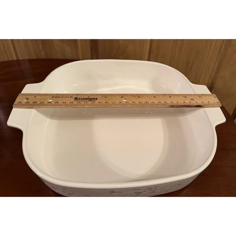CorningWare A-10-B, 2.5L Floral Square Casserole Baking Dish.Excellent Condition